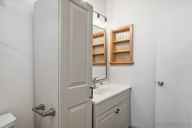 4281 Lowell St 24, La Mesa, CA 91941