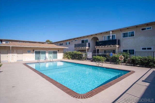 4281 Lowell St 24, La Mesa, CA 91941