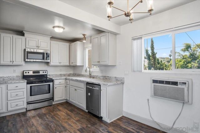 4281 Lowell St 24, La Mesa, CA 91941