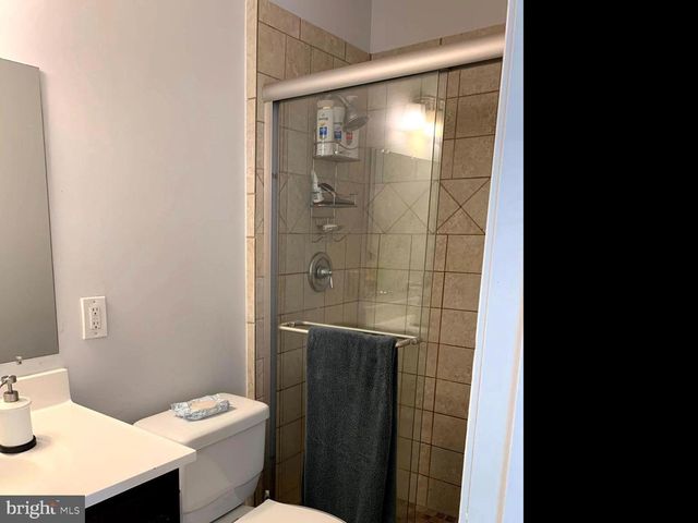 6624 SULKY LN, Rockville, MD 20852