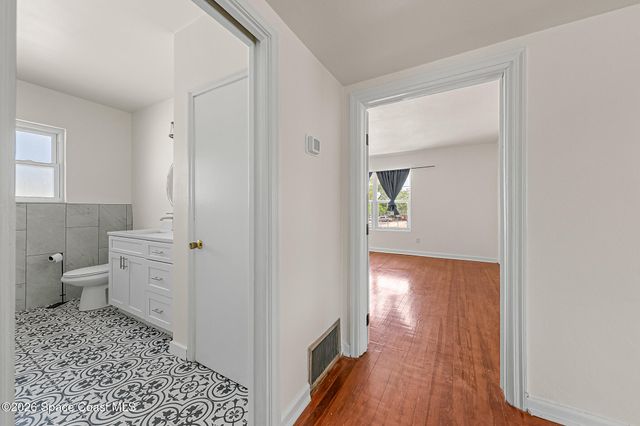 1008 E Strawbridge Avenue, Melbourne, FL 32901