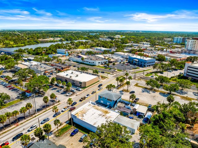 1008 E Strawbridge Avenue, Melbourne, FL 32901
