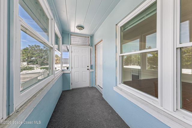 1008 E Strawbridge Avenue, Melbourne, FL 32901