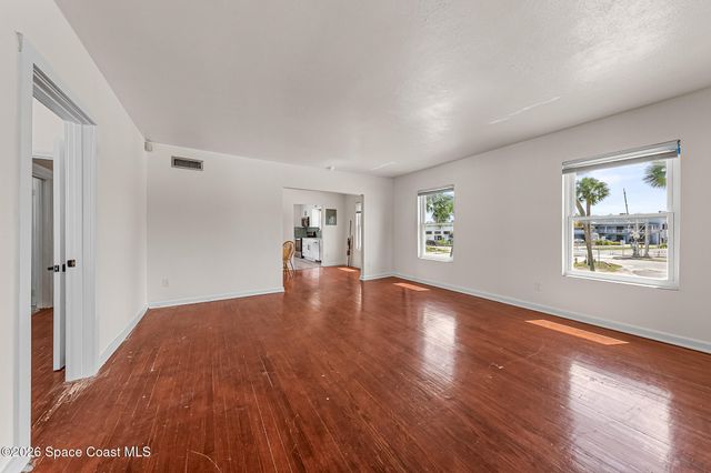 1008 E Strawbridge Avenue, Melbourne, FL 32901