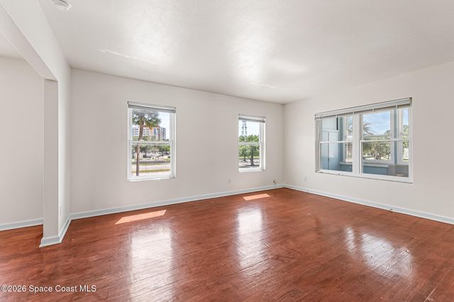 1008 E Strawbridge Avenue, Melbourne, FL 32901