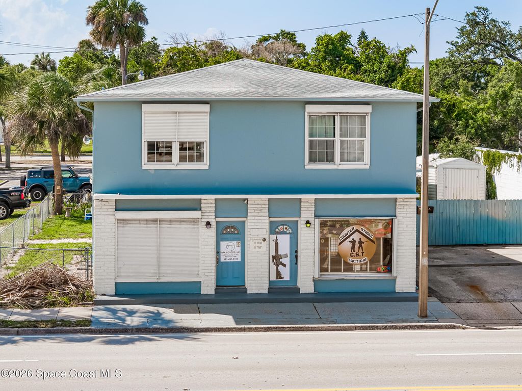 1008 E Strawbridge Avenue, Melbourne, FL 32901