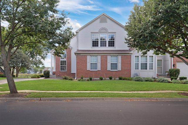 2833 Waterfront Avenue, Algonquin, IL 60102