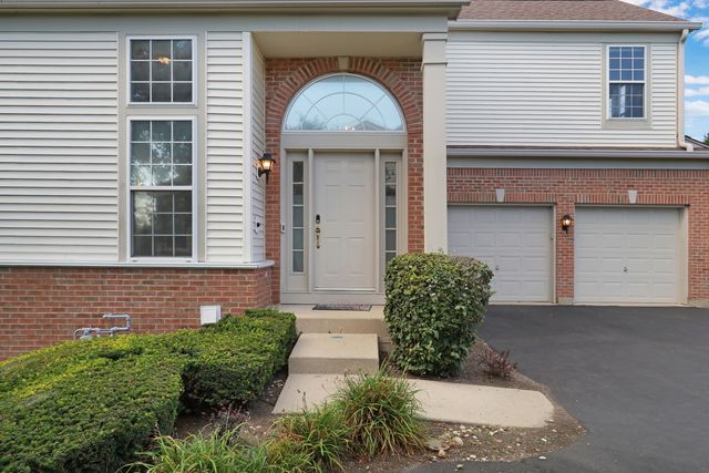 2833 Waterfront Avenue, Algonquin, IL 60102
