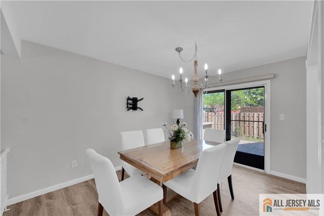 10 Dancaster Court 3410, Sayreville, NJ 08872