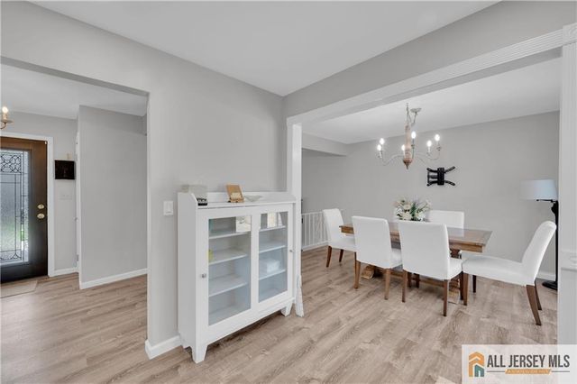 10 Dancaster Court 3410, Sayreville, NJ 08872