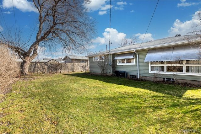 2174 Parker Boulevard, Tonawanda, NY 14150