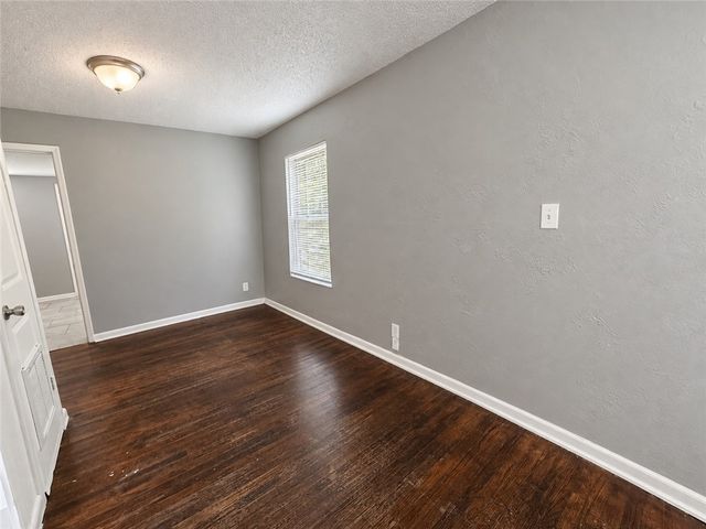 1537 Devon Dr, Corpus Christi, TX 78415