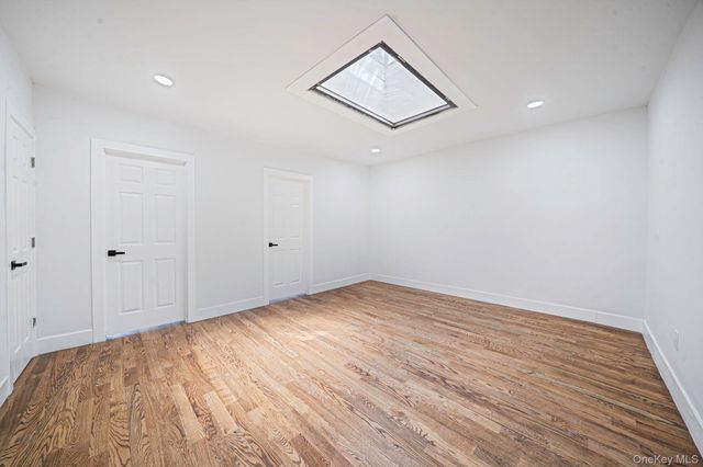 12212 Montauk Street, Springfield Gardens, NY 11413