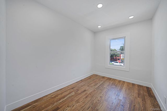 12212 Montauk Street, Springfield Gardens, NY 11413