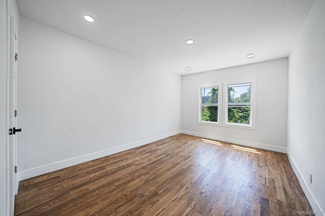 12212 Montauk Street, Springfield Gardens, NY 11413