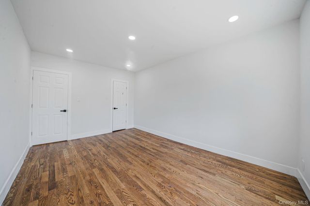 12212 Montauk Street, Springfield Gardens, NY 11413