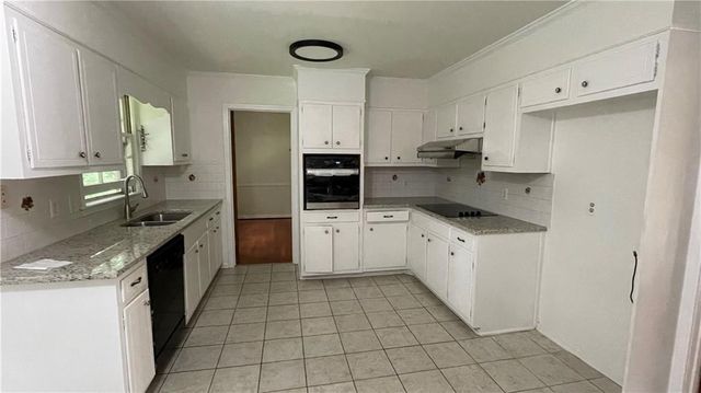 2071 Carthage Road, Tucker, GA 30084