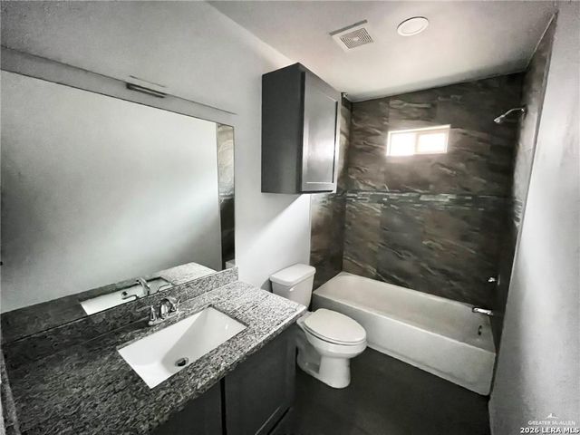 3900 Las Vistas Lane, Weslaco, TX 78596