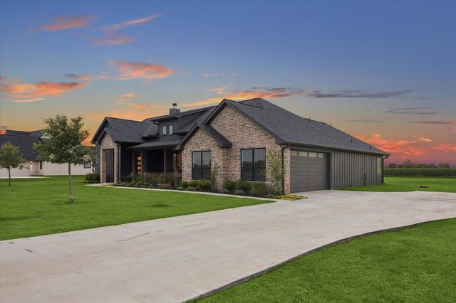 5050 Sophie Slansky Way, Sealy, TX 77474