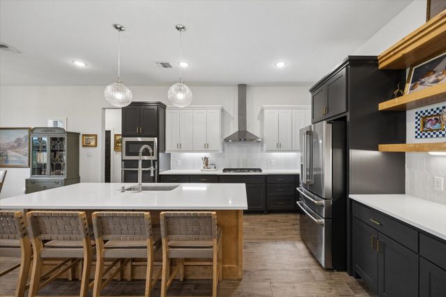 5050 Sophie Slansky Way, Sealy, TX 77474