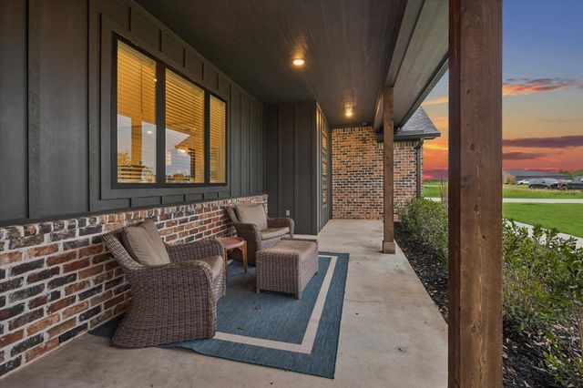5050 Sophie Slansky Way, Sealy, TX 77474