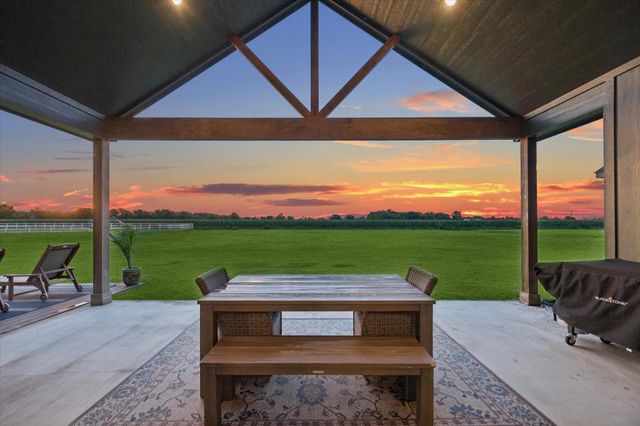 5050 Sophie Slansky Way, Sealy, TX 77474