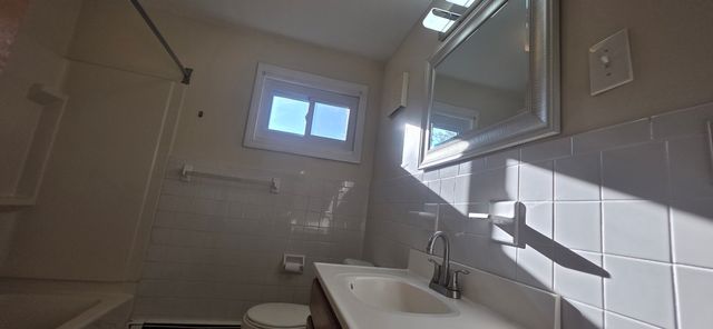 21 Mellen 3, Cambridge, MA 02138