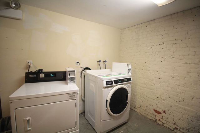 21 Mellen 3, Cambridge, MA 02138