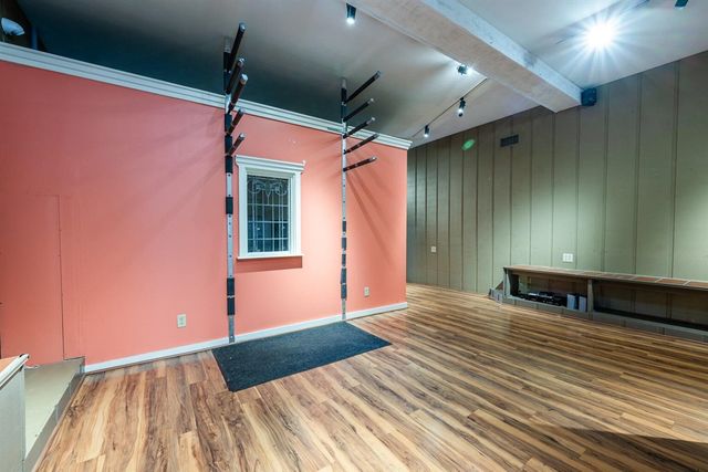 212 State Street, Saint Joseph, MI 49085