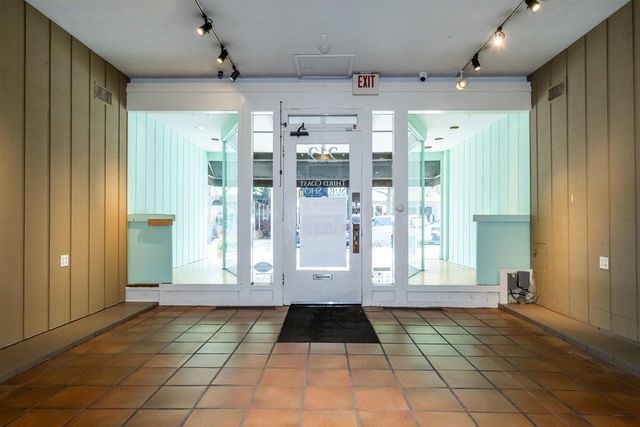 212 State Street, Saint Joseph, MI 49085