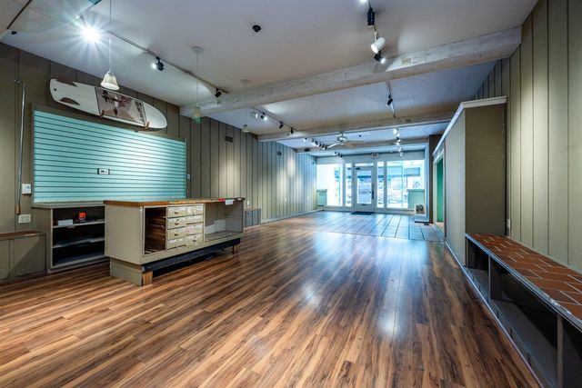 212 State Street, Saint Joseph, MI 49085