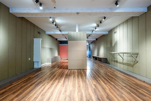 212 State Street, Saint Joseph, MI 49085