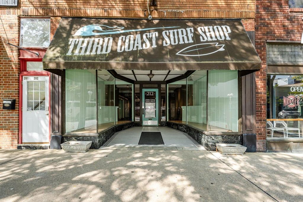 212 State Street, Saint Joseph, MI 49085