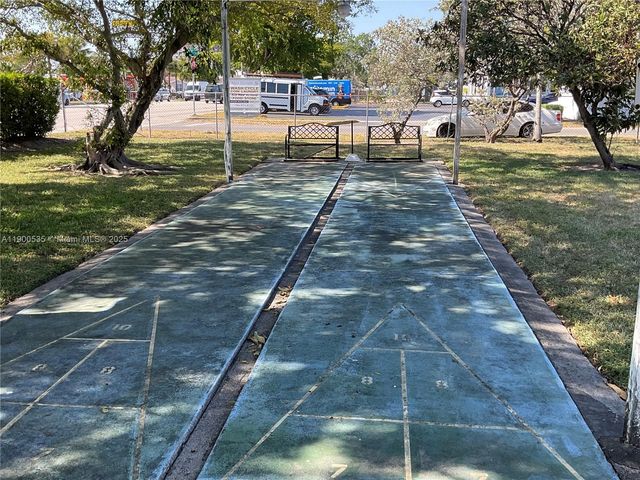 22 SE 3rd Ter 18, Dania Beach, FL 33004