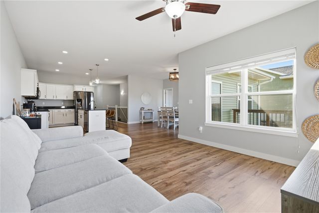 320 Amy Street C, Swisher, IA 52338