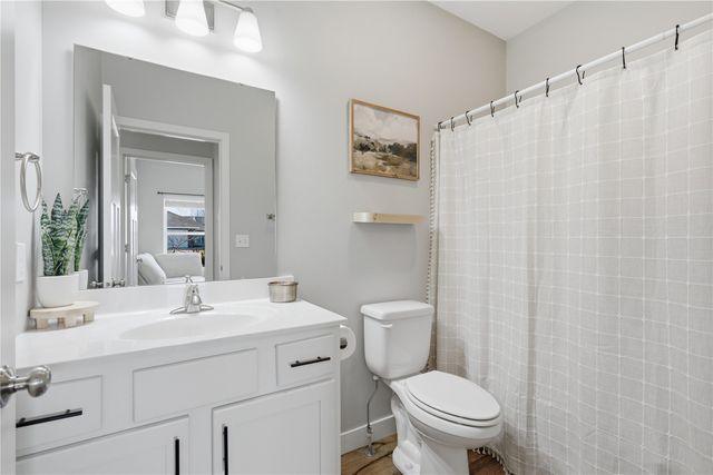 320 Amy Street C, Swisher, IA 52338