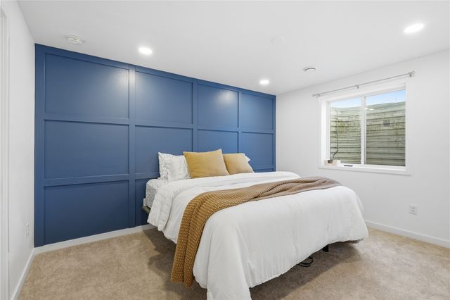 320 Amy Street C, Swisher, IA 52338