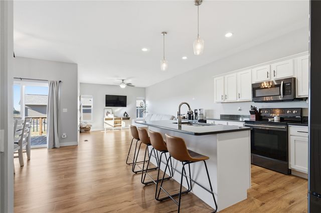 320 Amy Street C, Swisher, IA 52338