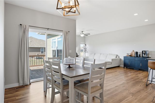 320 Amy Street C, Swisher, IA 52338