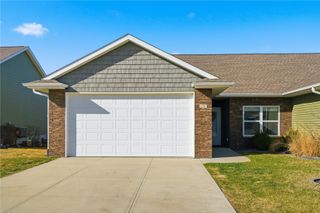 320 Amy Street C, Swisher, IA 52338