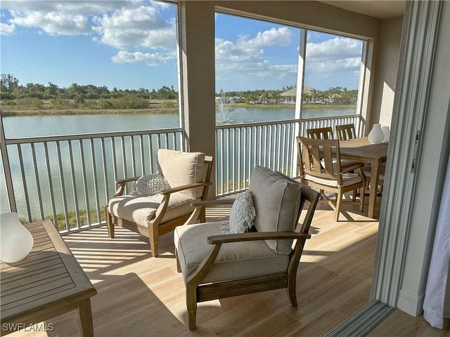 207 Indies dr E 201, Naples, FL 34114