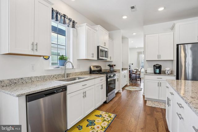 40 TOWER BLVD, Eastampton, NJ 08060