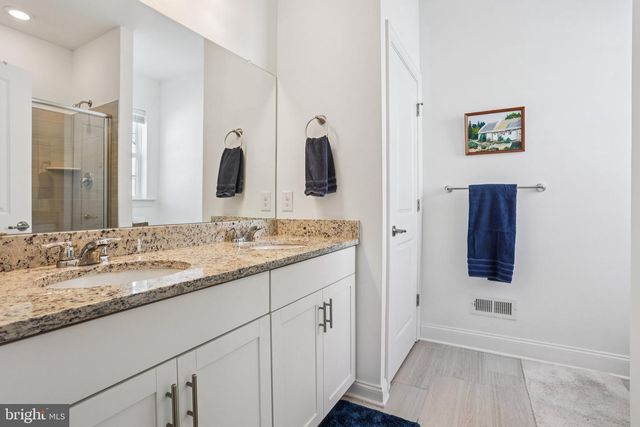 40 TOWER BLVD, Eastampton, NJ 08060