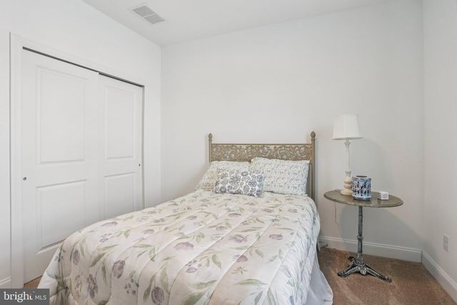 40 TOWER BLVD, Eastampton, NJ 08060