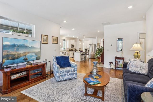 40 TOWER BLVD, Eastampton, NJ 08060