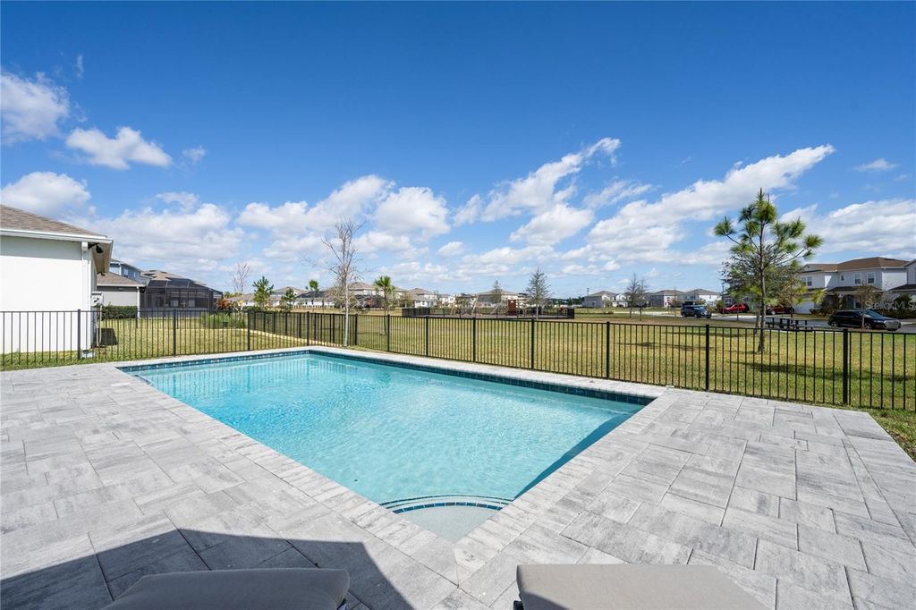 Image 33 of property listing at 13363 PANAMA BEACH COURT, Orlando, FL 32827