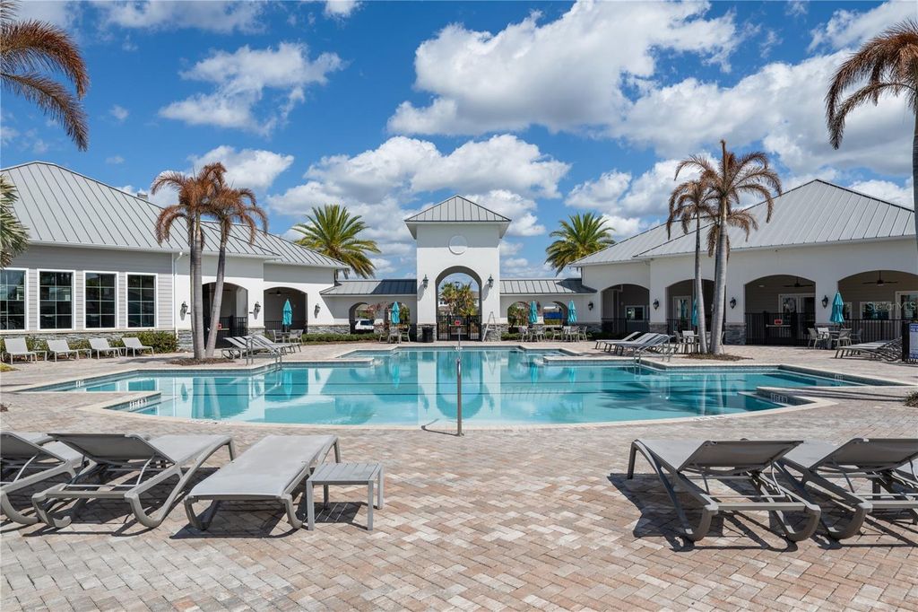 Image 47 of property listing at 13363 PANAMA BEACH COURT, Orlando, FL 32827