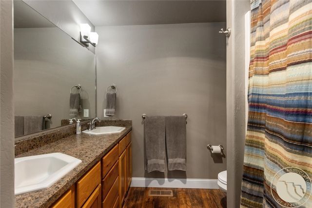 2120 Clubhouse Way, Billings, MT 59105