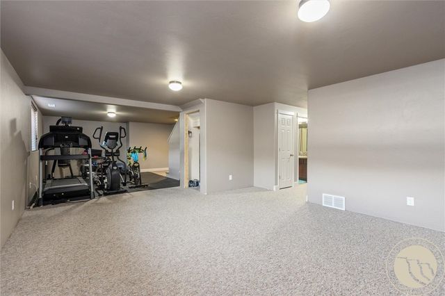 2120 Clubhouse Way, Billings, MT 59105