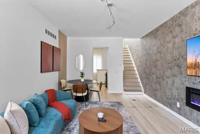 1929 S 9th Street, St Louis, MO 63104